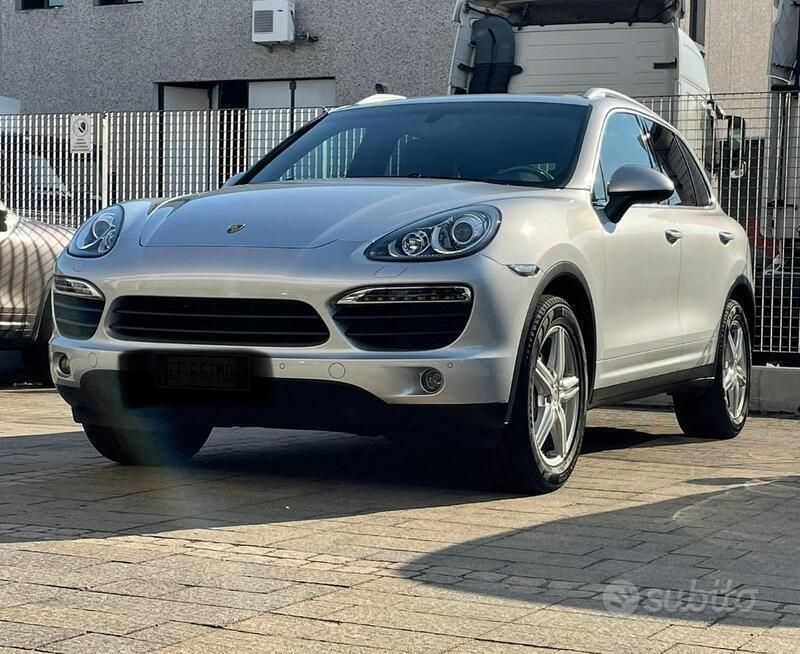 Usata 2010 Porsche Cayenne S SUV | 23.500 € - Immagine 1/4