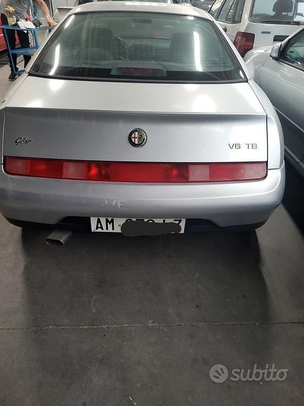 Begagnad Alfa Romeo GTV 201 HK (147 kW) 1996 Silver Sportkupé