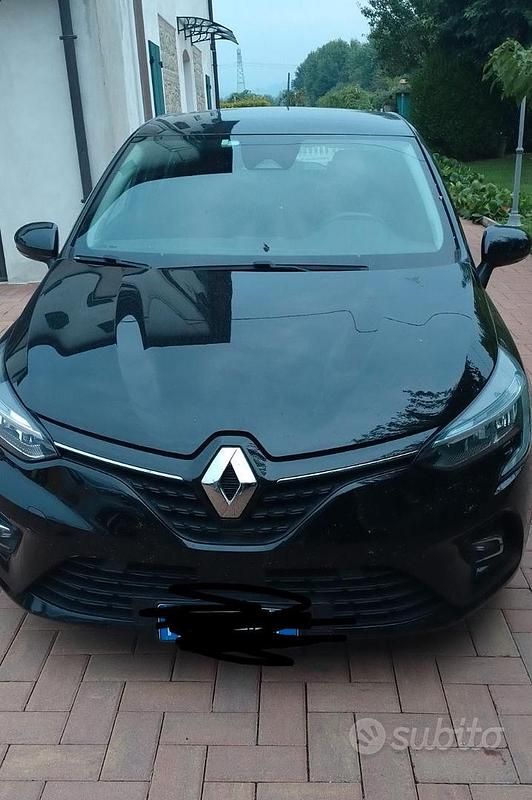 Usata Renault Clio V Zen 101 CV (74 kW) 2020 Nero Berlina