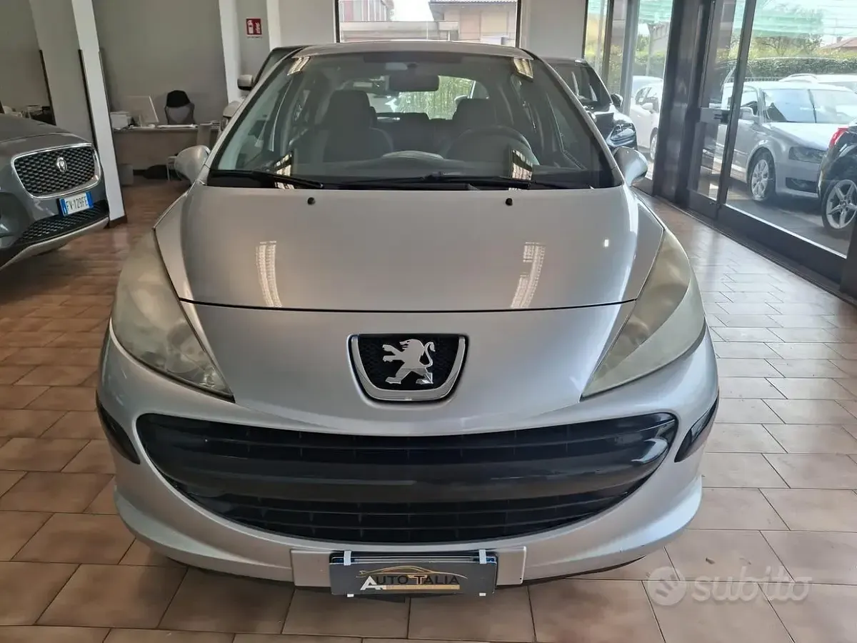 Usata Peugeot 207 73 CV (53 kW) 2006 Grigio Berlina
