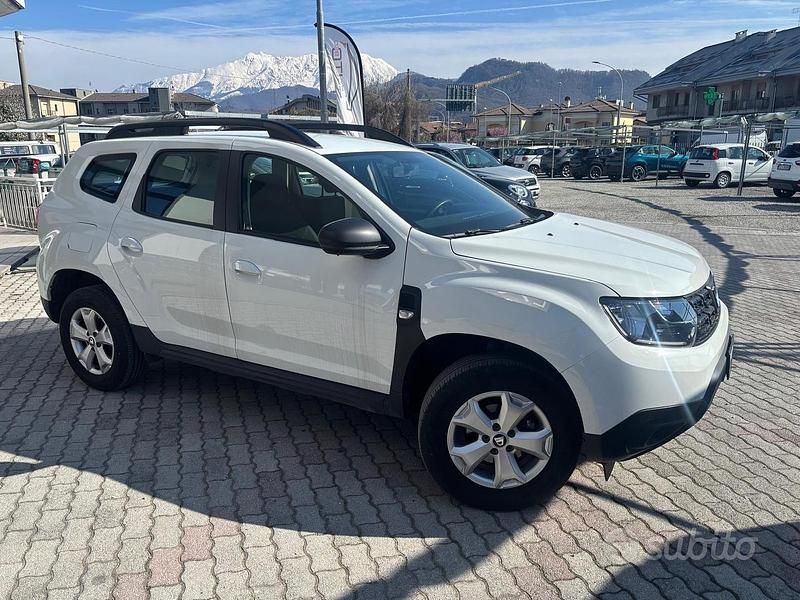Usata Dacia Duster Comfort 100 CV (73 kW) 2021 Bianco SUV