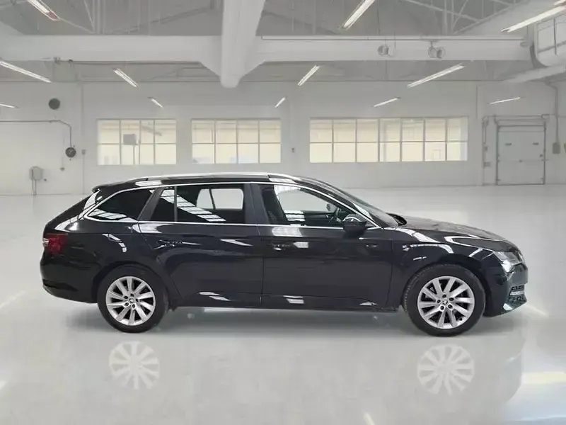 Usata Skoda Superb Executive 149 CV (109 kW) 2020 Station wagon