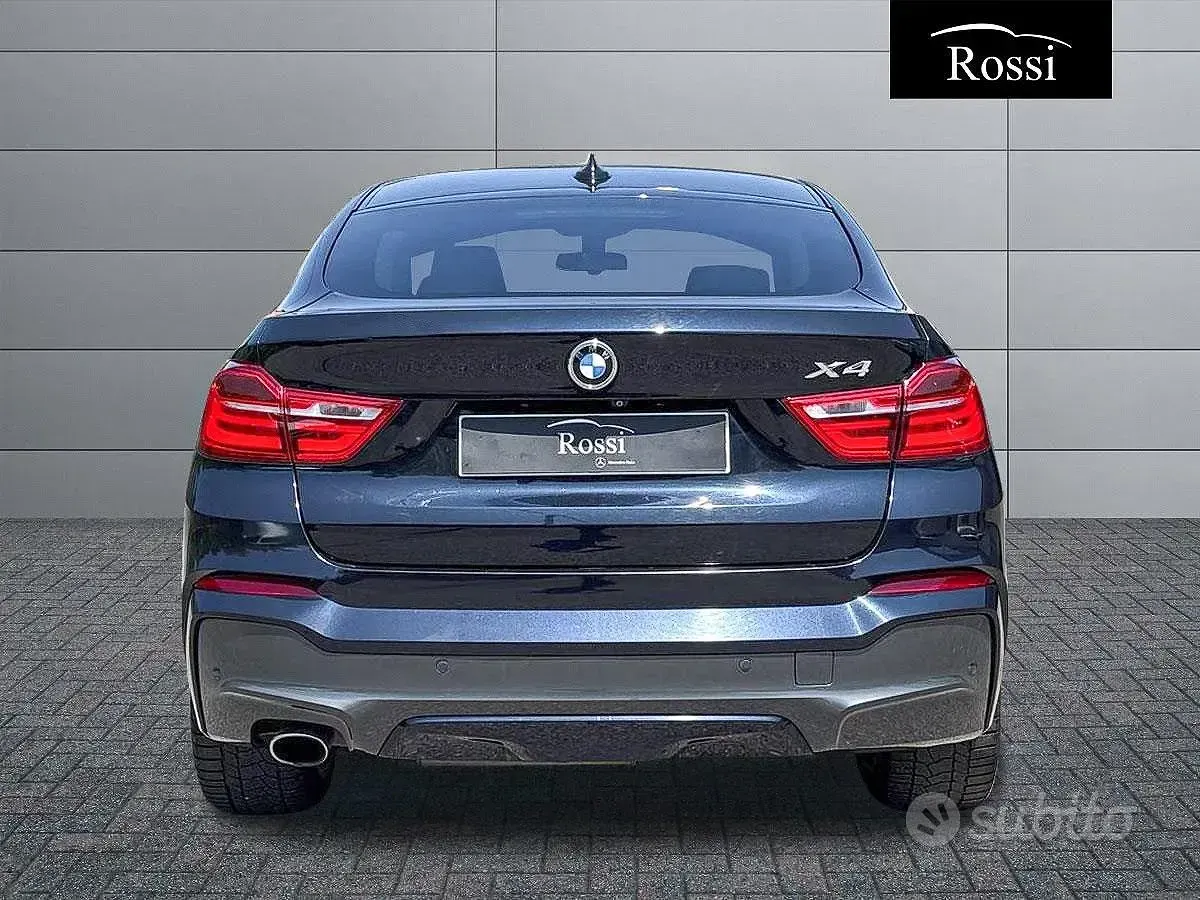 Usata BMW X4 M Sport 190 CV (139 kW) 2017 Blu metalizzato SUV