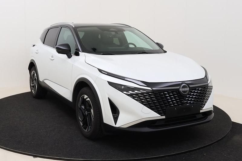 Usata Nissan Qashqai N-Connecta 158 CV (116 kW) 2025 Bianco SUV