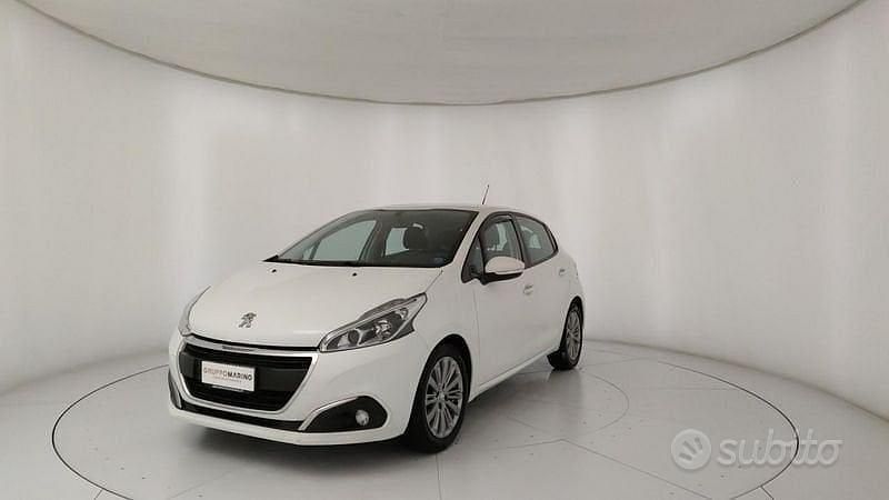 Usata Peugeot 208 Allure 99 CV (72 kW) 2019 Bianco Utilitaria