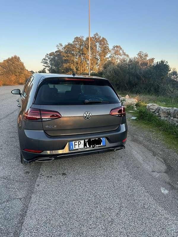 Usata VW Golf VII Sportline 116 CV (85 kW) 2018 Berlina