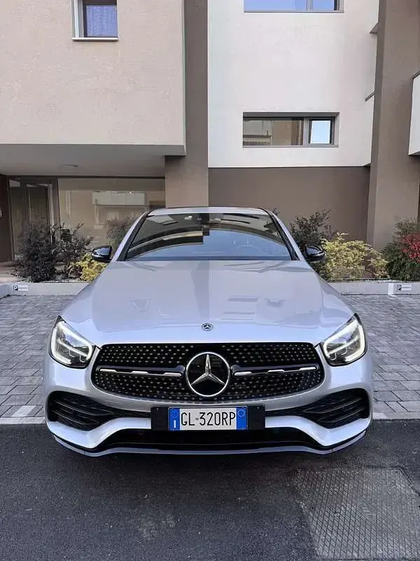 Usata Mercedes GLC300 Premium Plus 245 CV (180 kW) 2019 SUV