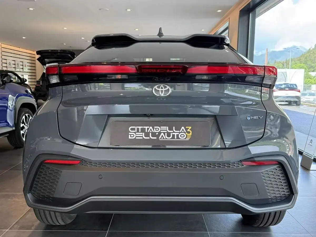 Nuova Toyota C-HR Trend 140 CV (102 kW) 2026 Nero SUV
