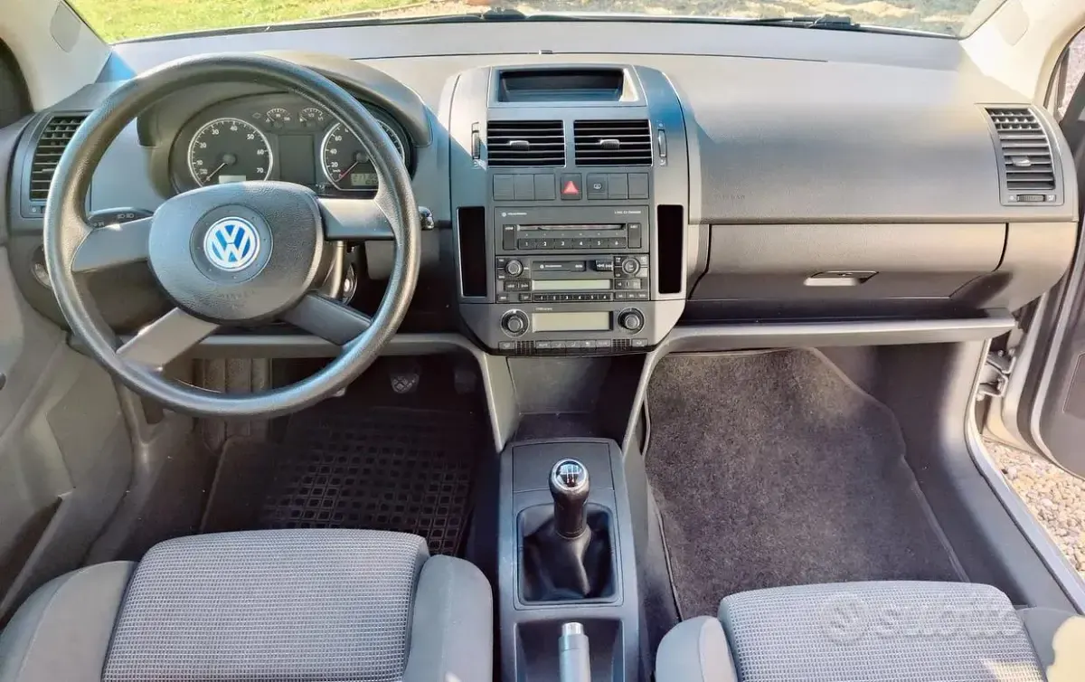 Usata VW Polo 101 CV (74 kW) 2002 Grigio Utilitaria