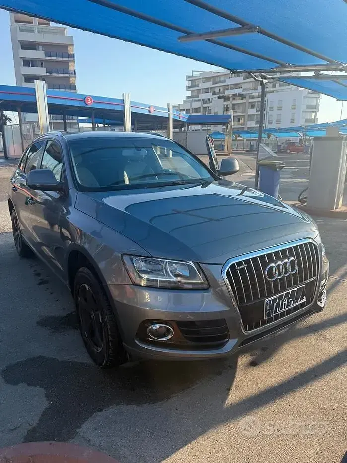 Usata Audi Q5 190 CV (139 kW) 2013 Grigio SUV