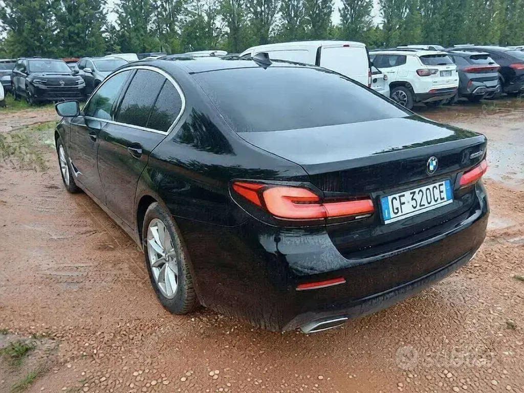 Usata BMW 530e 184 CV (135 kW) 2021 Nero Berlina