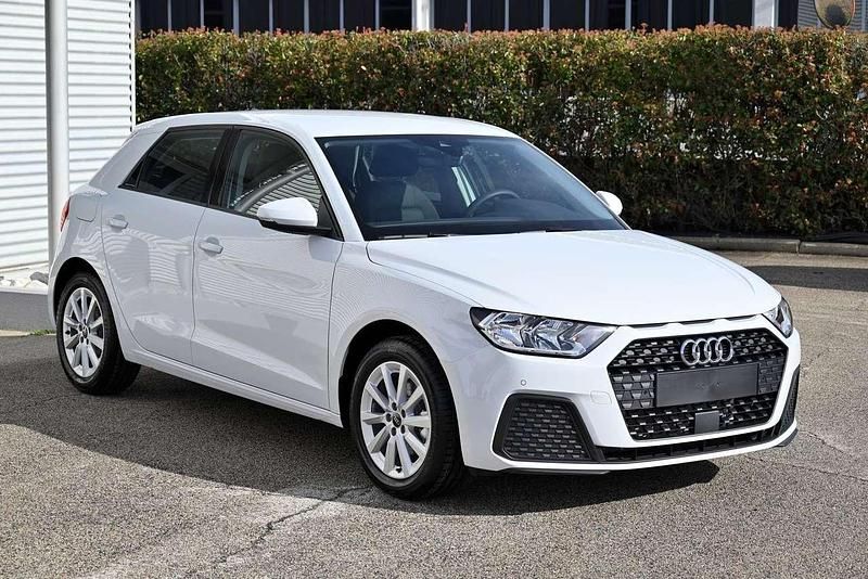 Usata Audi A1 Sportback Business 116 CV (85 kW) 2025 Bianco Utilitaria