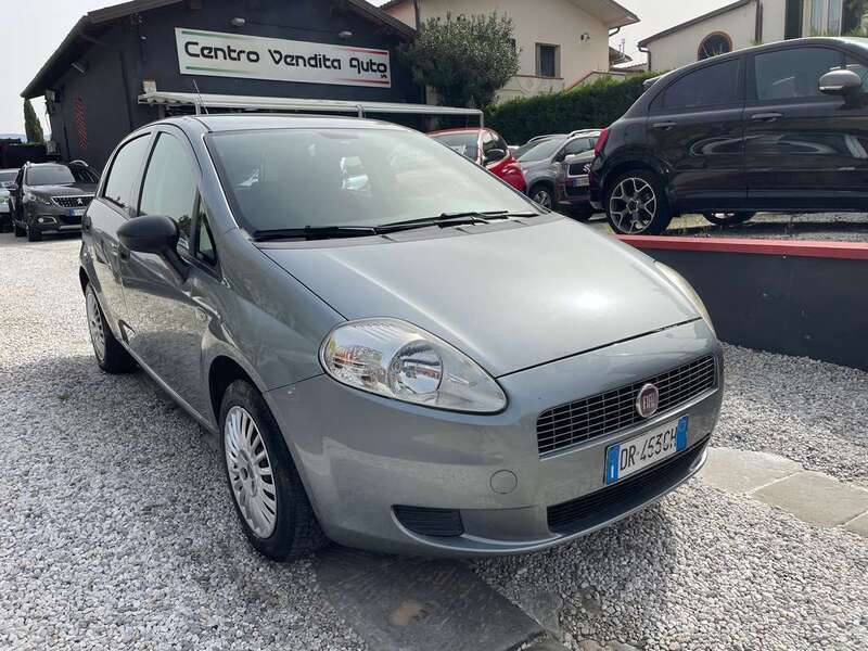 Usato 2008 Fiat Grande Punto 1.2 Benzin 65 CV (4.470 €)