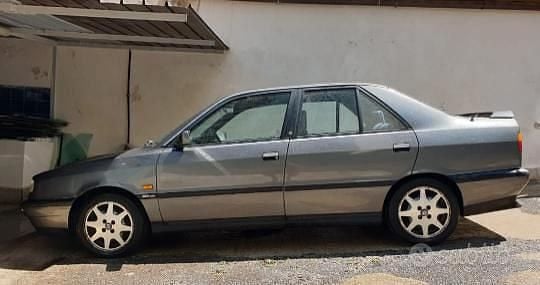 Usata Lancia Dedra 162 CV (119 kW) 1992 Grigio Berlina