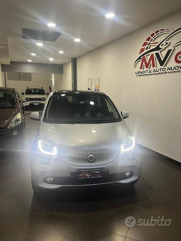 Usata Smart ForFour Passion 70 CV (51 kW) 2018 Grigio Utilitaria