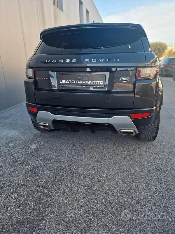 Usata Land Rover Range Rover evoque SE 150 CV (110 kW) 2018 Nero SUV
