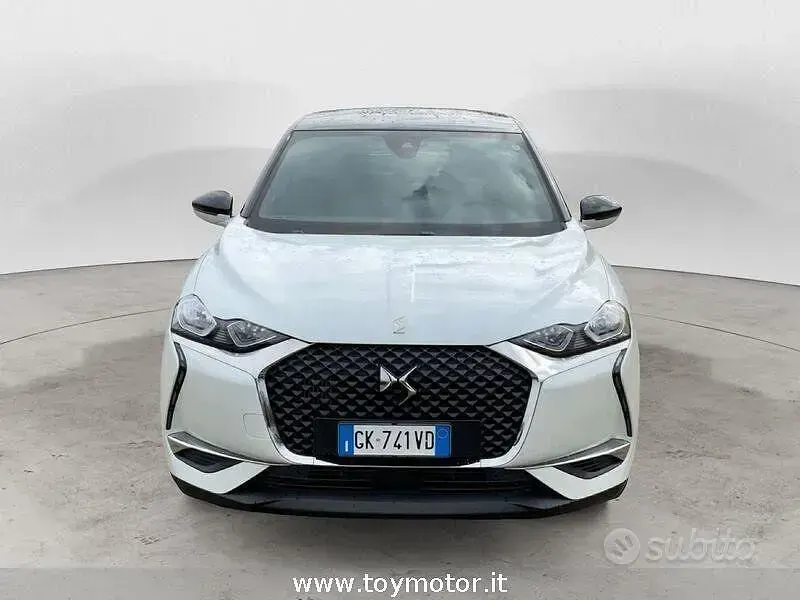 Occasion DS Automobiles DS3 Crossback So Chic 102 ch (75 kW) 2022 Blanc SUV
