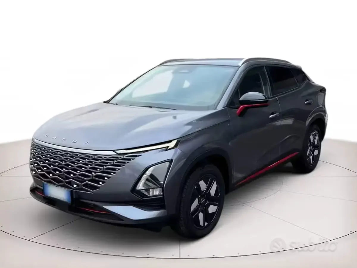 Usata Omoda 5 147 CV (108 kW) 2025 Grigio SUV