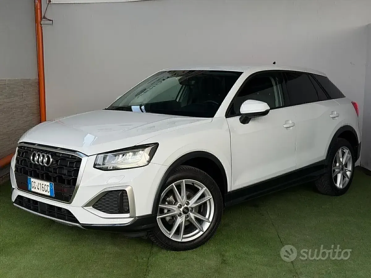 Usata Audi Q2 Admired 116 CV (85 kW) 2021 Bianco SUV