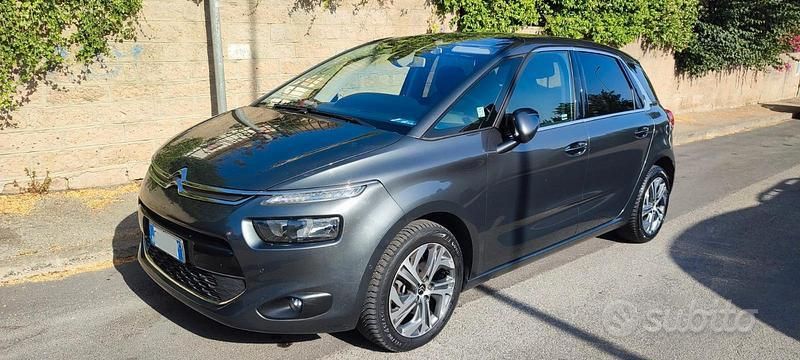 Grigio Usata 2014 Citroën C4 Picasso Exclusive Monovolume | 7500 € (Cara) - Immagine 1/4
