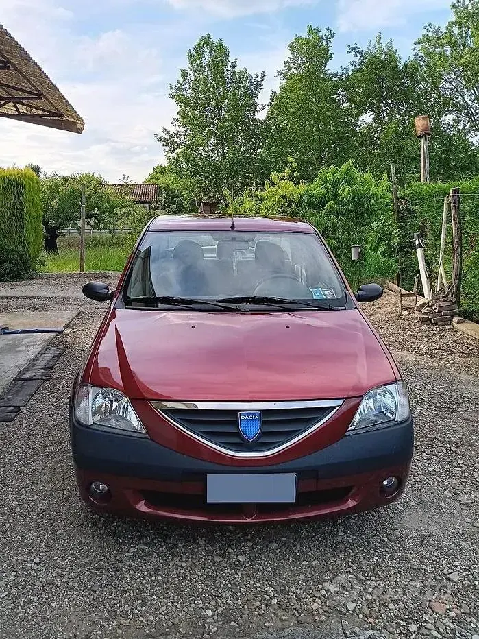 Usata Dacia Logan 87 CV (63 kW) 2006 Rosso Berlina