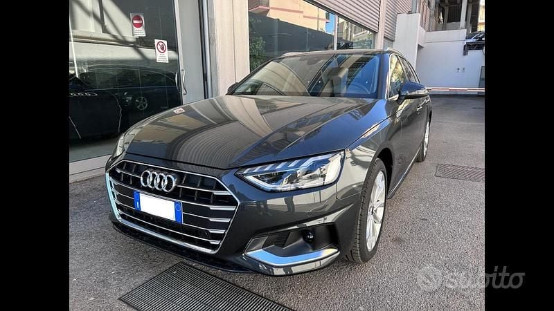 Usata Audi A4 Ambiente 204 CV (150 kW) 2024 Grigio Station wagon