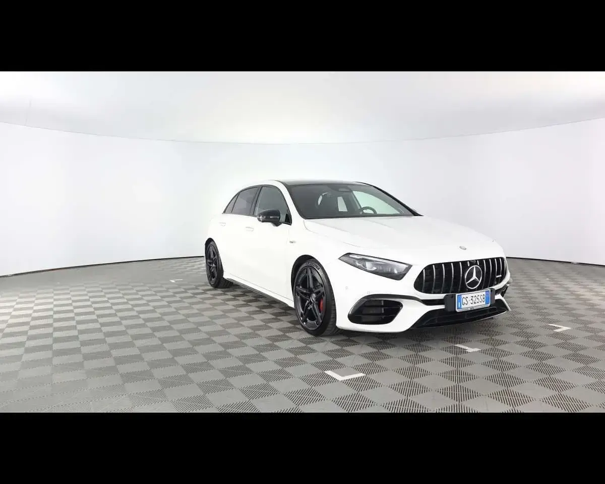 Usata Mercedes A45 AMG StreetStyle 421 CV (309 kW) 2024 Bianco Utilitaria