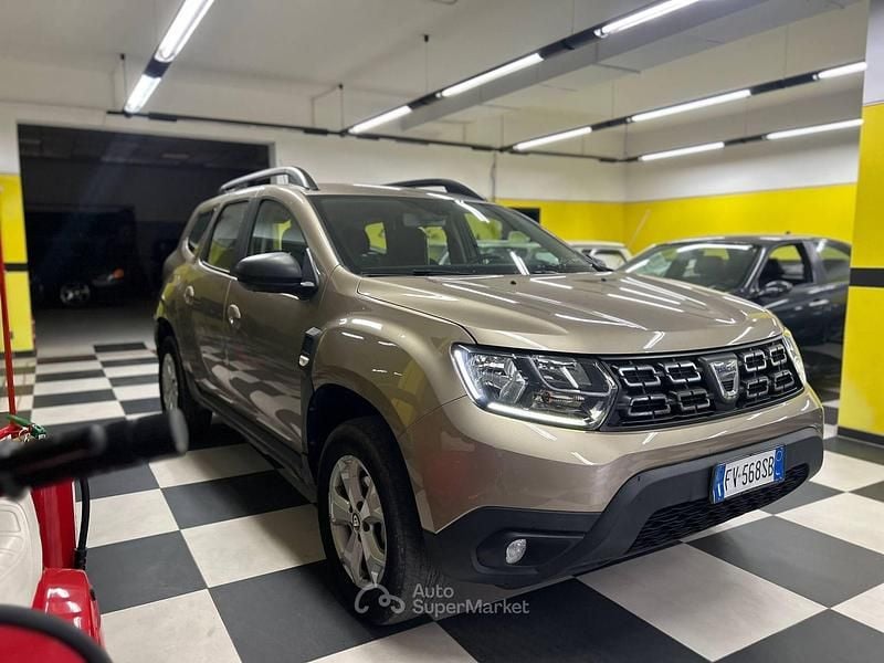 Beige Usata 2019 Dacia Duster SUV | 12.500 € (Ottimo prezzo) - Immagine 1/4