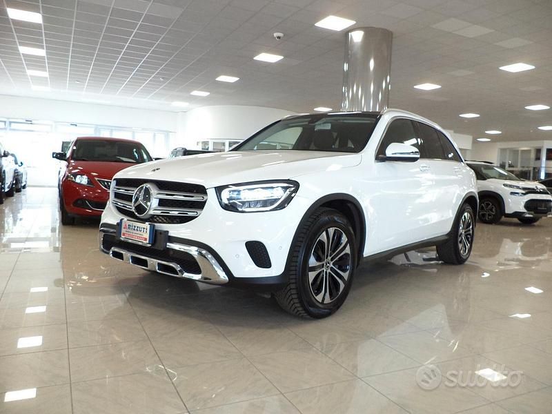 Usata Mercedes GLC200 Executive 163 CV (119 kW) 2020 Bianco SUV