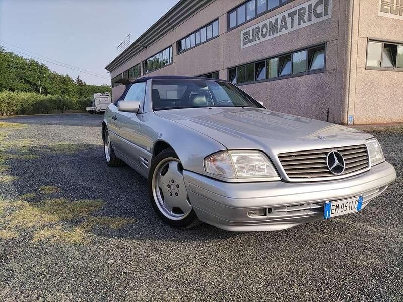 Usata Mercedes SL280 193 CV (141 kW) 1997 Argento Cabrio