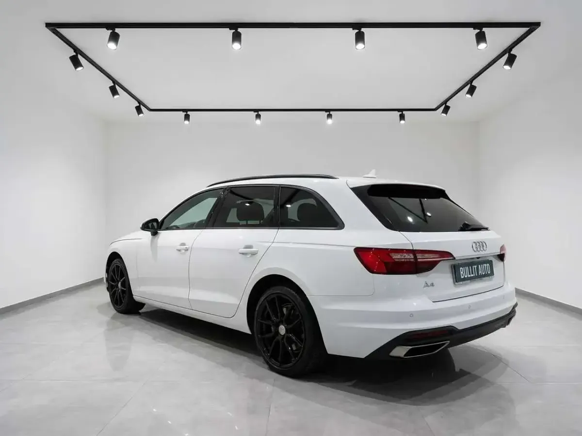 Usata Audi A4 Ambiente 136 CV (100 kW) 2020 Bianco Station wagon