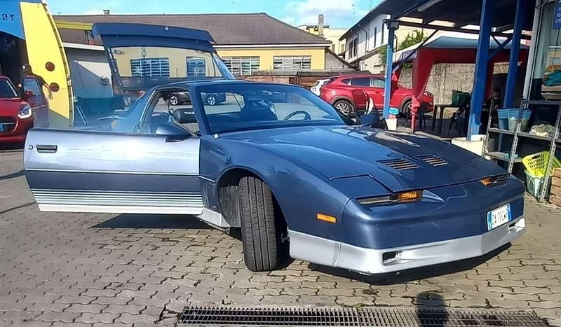 Usata Pontiac Trans Am 162 CV (119 kW) 1984 Blu/azzurro Coupé