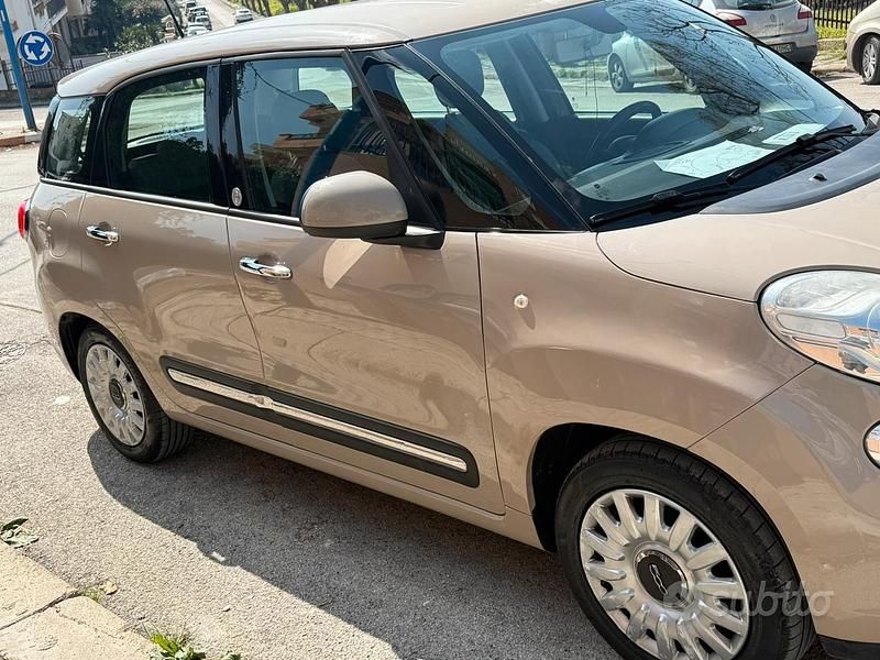 Usata Fiat 500 Living 120 CV (88 kW) 2015 Marrone Monovolume