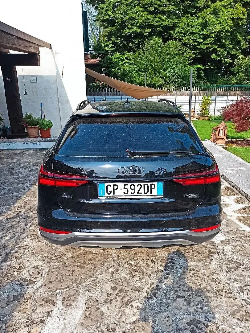 Usata Audi A6 Allroad 204 CV (150 kW) 2023 Nero Station wagon