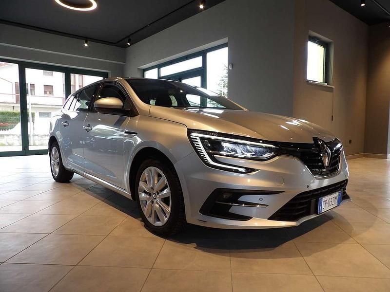 Argento Usata 2023 Renault Mégane IV Techno Station wagon | 15.499 € (Buon prezzo) - Immagine 1/4