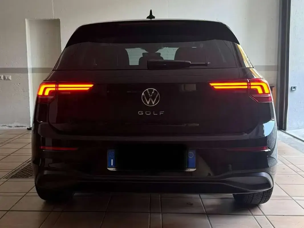Usata VW Golf VIII Edition 150 CV (110 kW) 2025 Nero Berlina