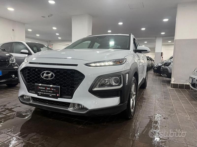 Usata Hyundai Kona Xpossible 120 CV (88 kW) 2021 Bianco SUV