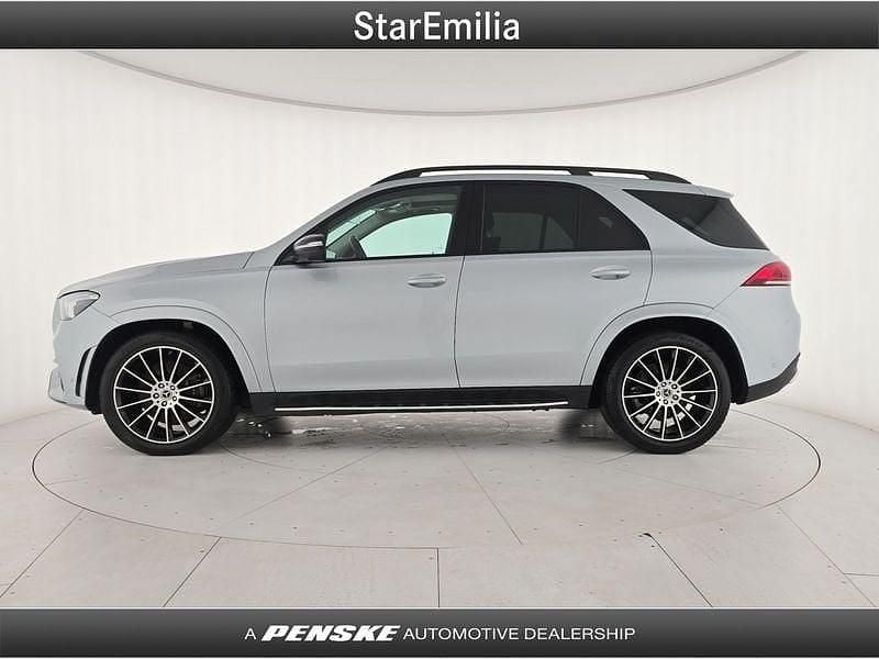 Usado Mercedes GLE300 Premium 272 CV (200 kW) 2023 Plateado SUV
