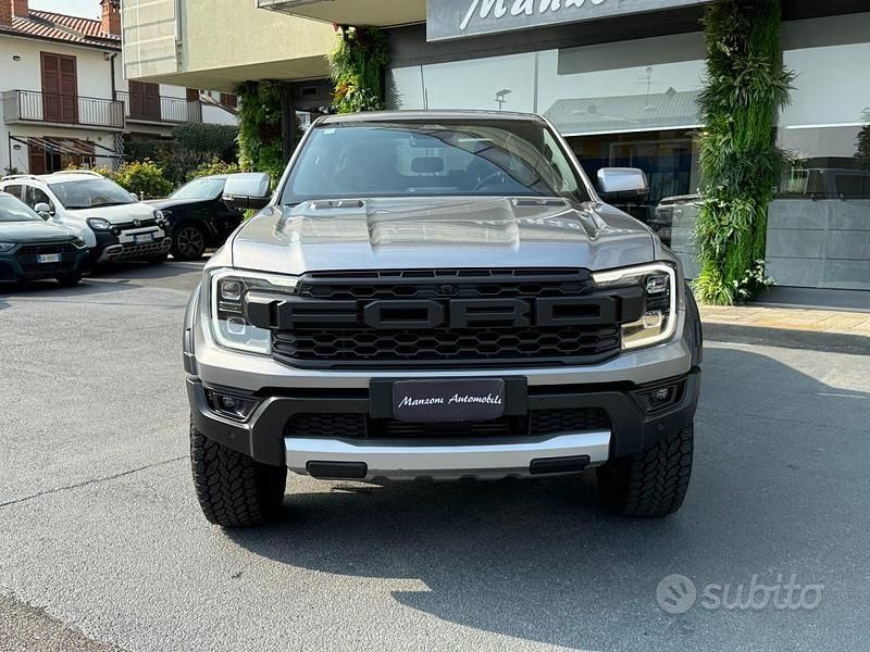 Usata Ford Ranger Raptor 209 CV (153 kW) 2024 Grigio Pick-up