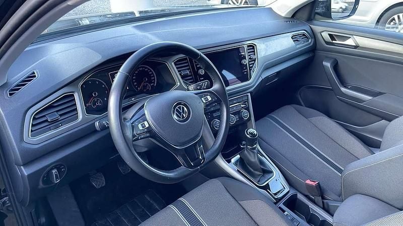 Usata VW T-Roc Business 110 CV (80 kW) 2020 Nero SUV