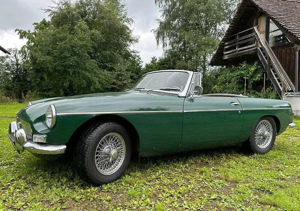 Usata MG B 96 CV (70 kW) 1965 Verde Cabrio