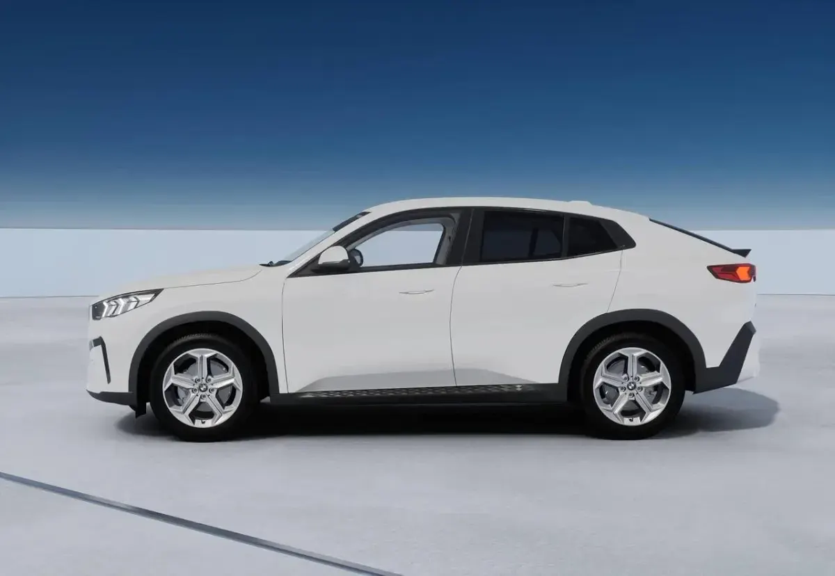 Nuova BMW X2 Comfort Edition 149 CV (109 kW) 2026 Bianco SUV