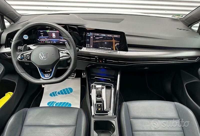 Usata VW Golf VIII 333 CV (244 kW) 2023 Bianco Berlina