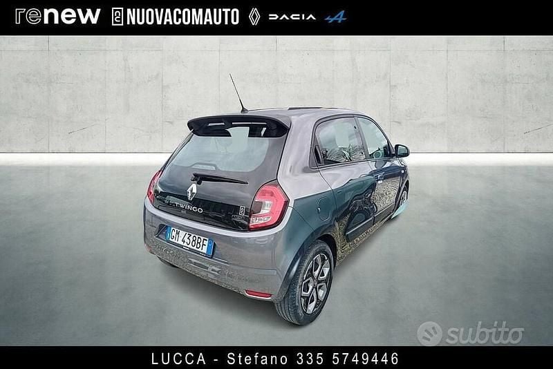 Usata Renault Twingo Equilibre 60 kW (82 CV) 2023 Grigio scuro Utilitaria