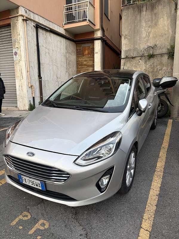 Usata Ford Fiesta Titanium 86 CV (63 kW) 2017 Utilitaria