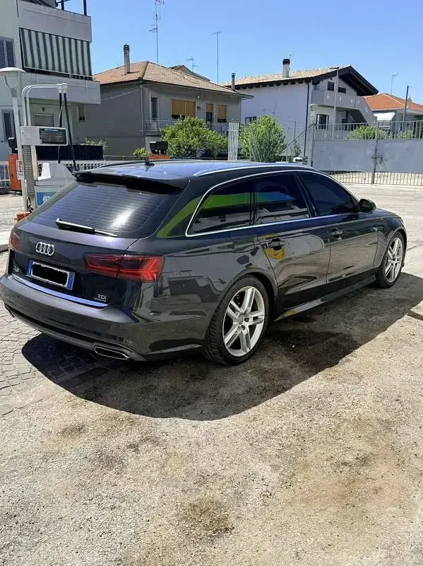 Usata Audi A6 272 CV (200 kW) 2015 Station wagon