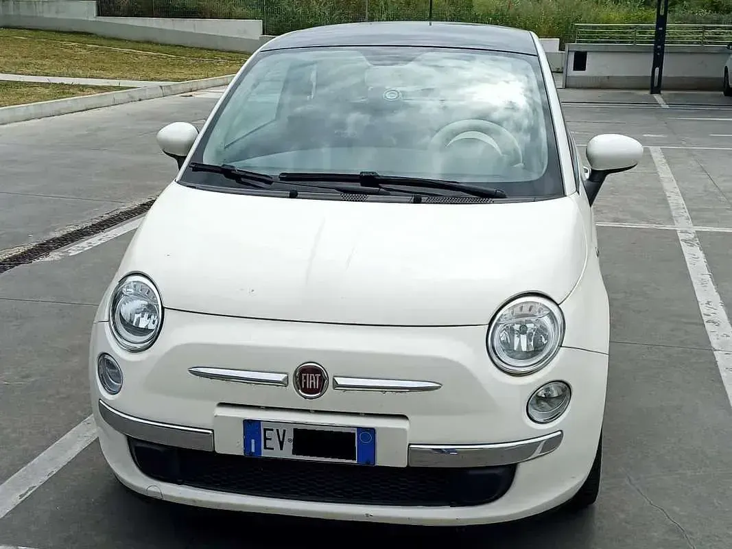 Usata Fiat 500 Lounge 69 CV (50 kW) 2014 Bianco Utilitaria