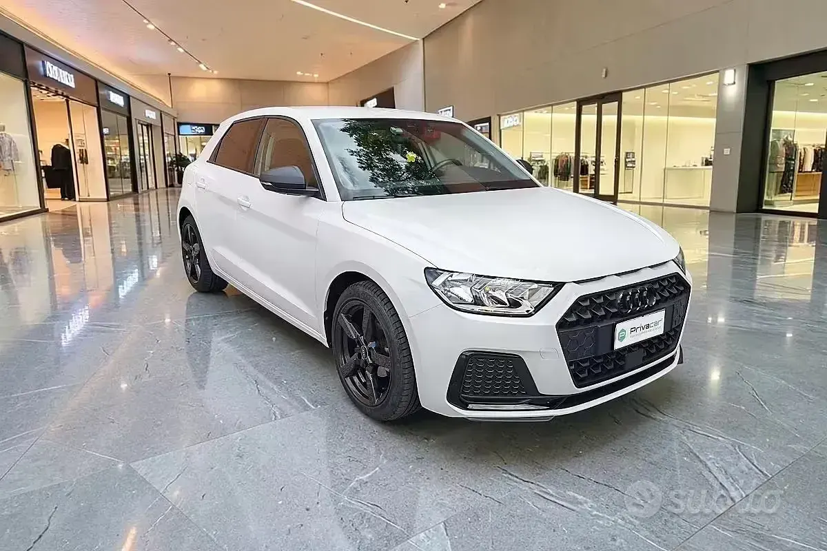 Usata Audi A1 Business 95 CV (69 kW) 2023 Bianco SUV