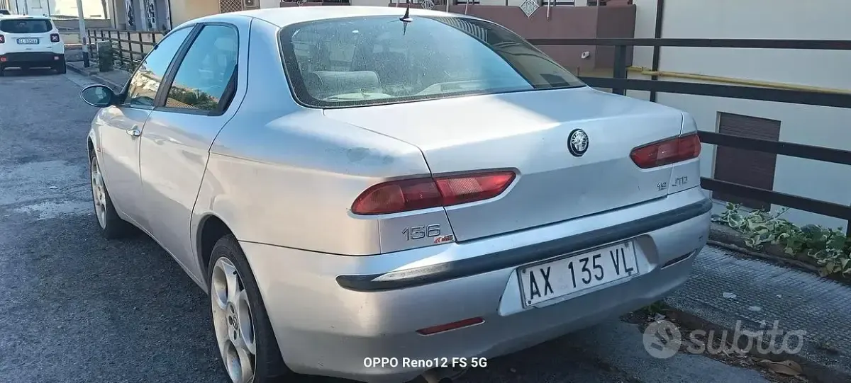 Usata Alfa Romeo 156 105 CV (77 kW) 1998 Giallo Berlina