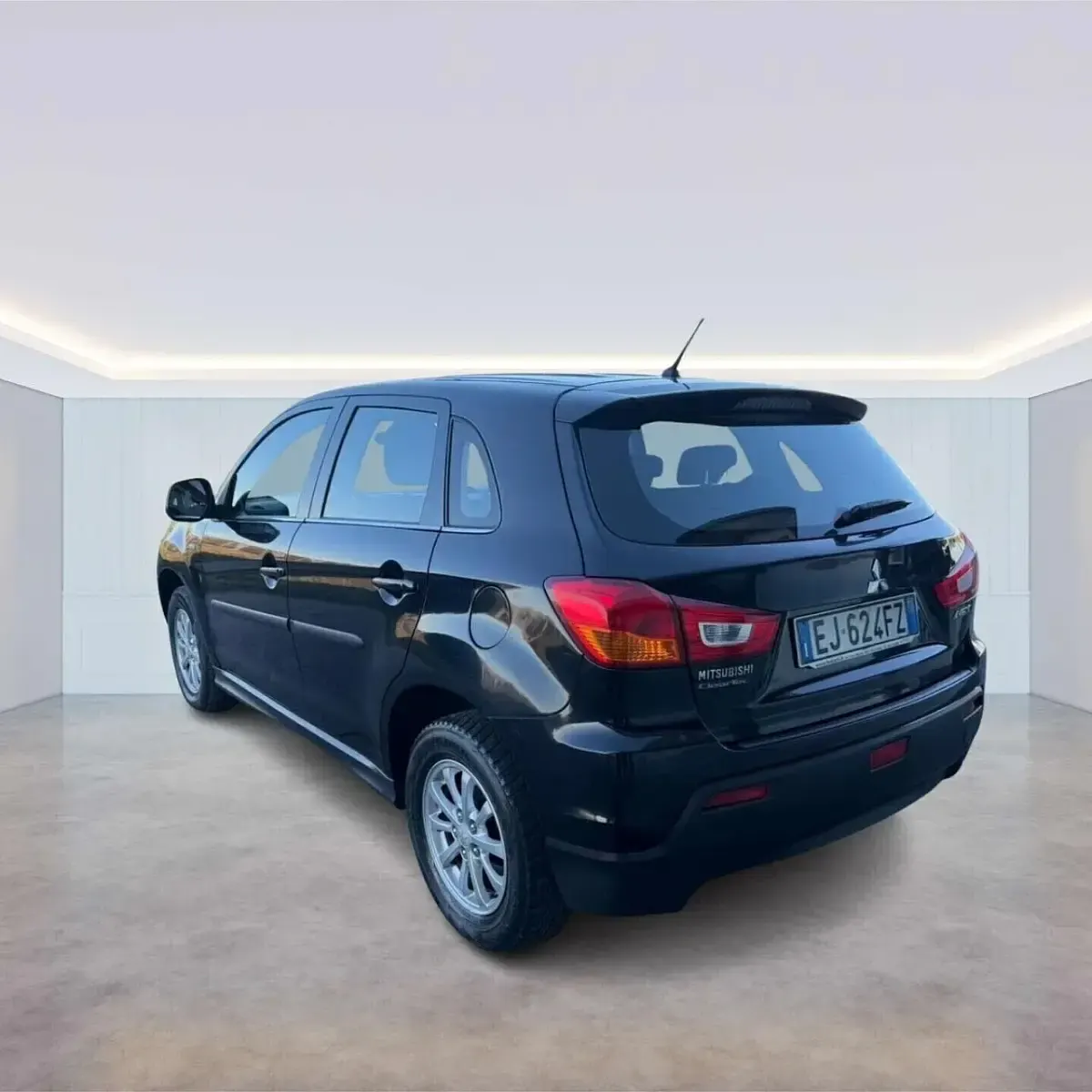 Usata Mitsubishi ASX 150 CV (110 kW) 2011 Nero SUV